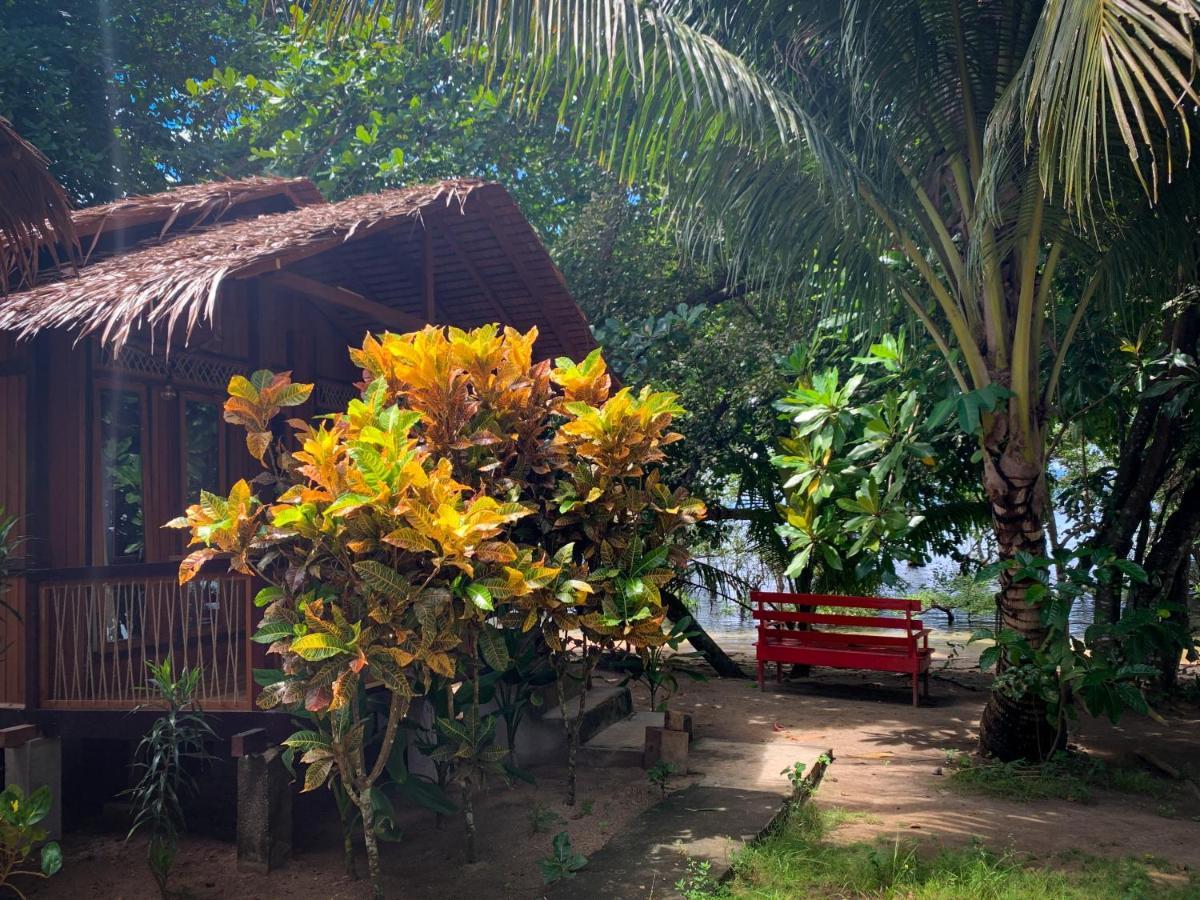 3Will Bunaken Dive Resort Экстерьер фото