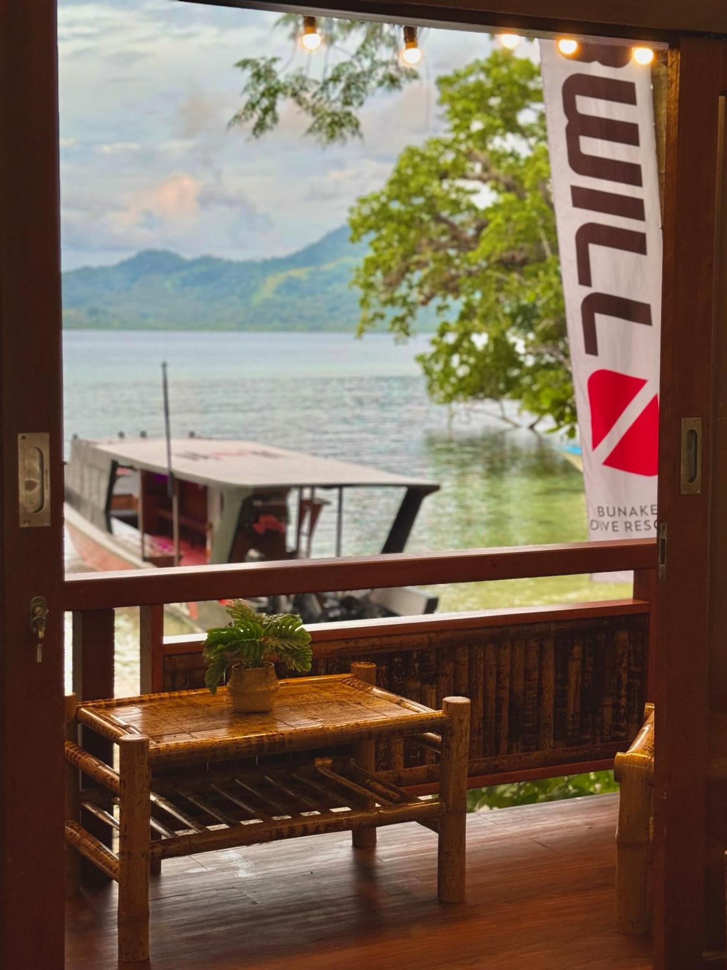 3Will Bunaken Dive Resort Экстерьер фото